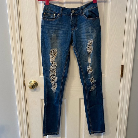 Indigo Rein 💙 distressed skinny jeans size 5 (juniors) - Picture 4 of 5